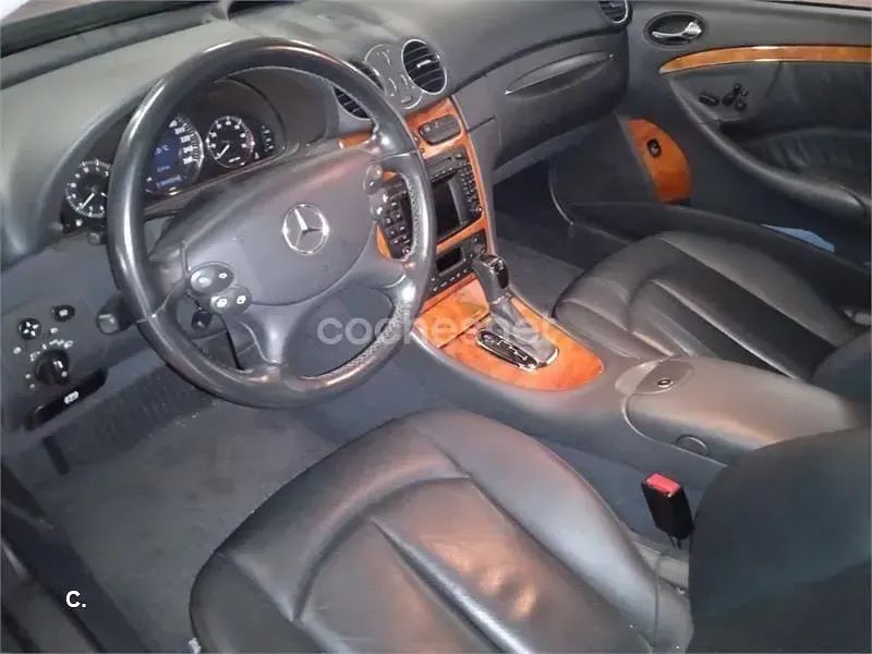 Usado Mercedes CLK500 Elegance 306 CV (225 kW) 2002 Gris / plata Coupe