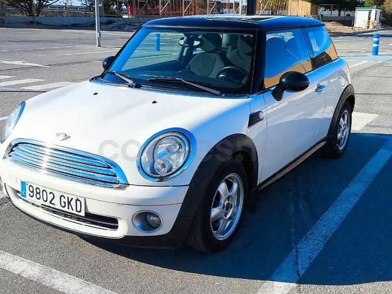 Usado Mini Cooper 120 CV (88 kW) 2009 Beige Utilitario