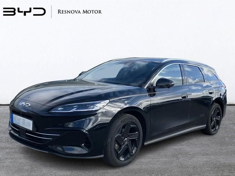 Usado BYD Seal Comfort 212 CV (155 kW) 2025 Negro Familiar