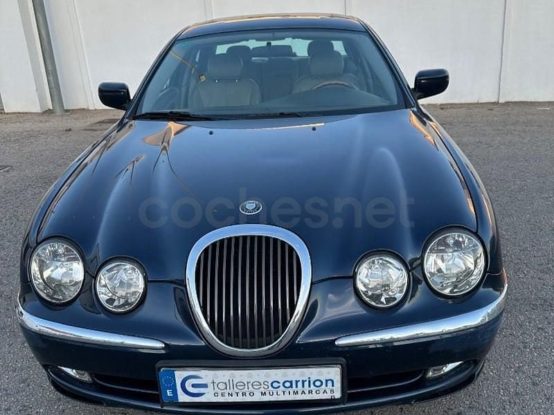 Usado Jaguar S-Type Executive 240 CV (176 kW) 1999 Azul Berlina