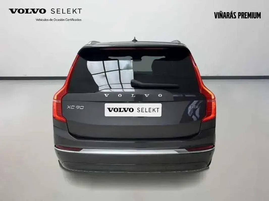 Begagnad Volvo XC90 Ultimate 235 HK (172 kW) 2023 Grå SUV