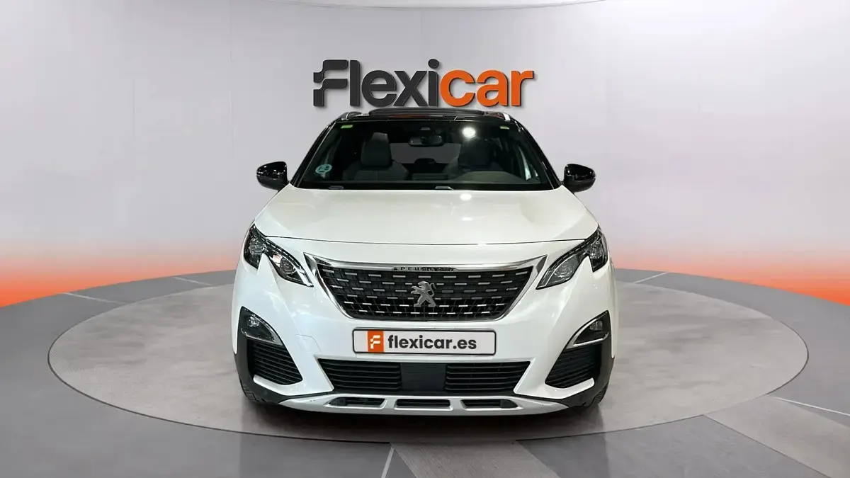 Usado Peugeot 5008 GT-line 165 CV (121 kW) 2018 Blanco SUV