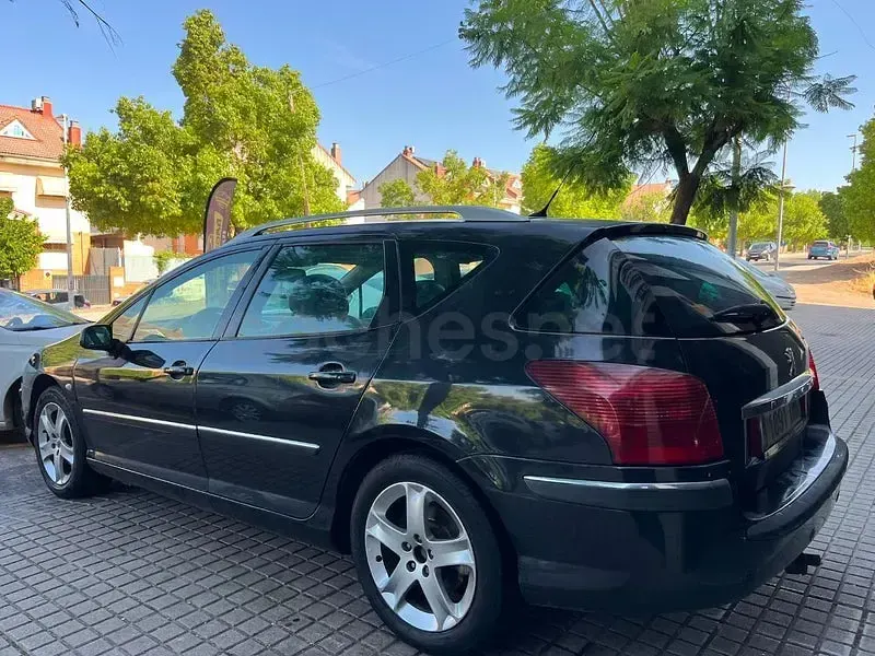 Usado Peugeot 407 136 CV (100 kW) 2006 Negro Familiar