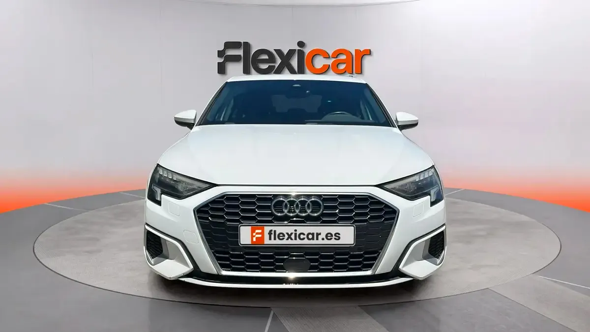 Usado Audi A3 Advanced Plus 110 CV (80 kW) 2022 Blanco Berlina