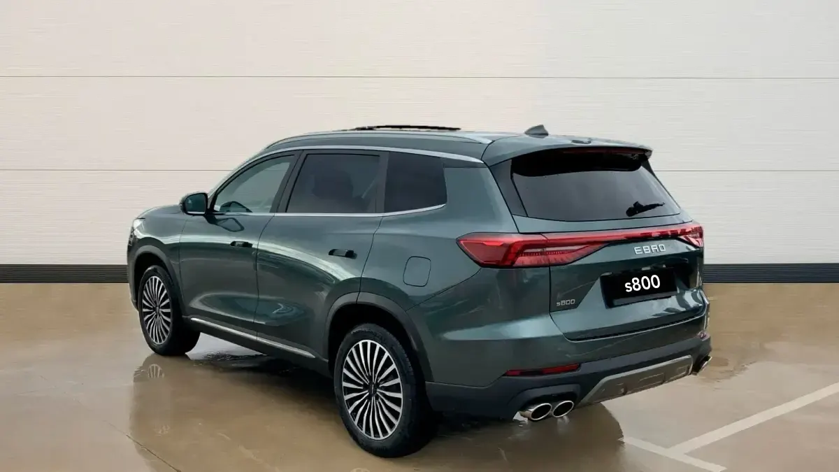 Nuevo Ebro s800 Luxury 147 CV (108 kW) 2025 Verde SUV