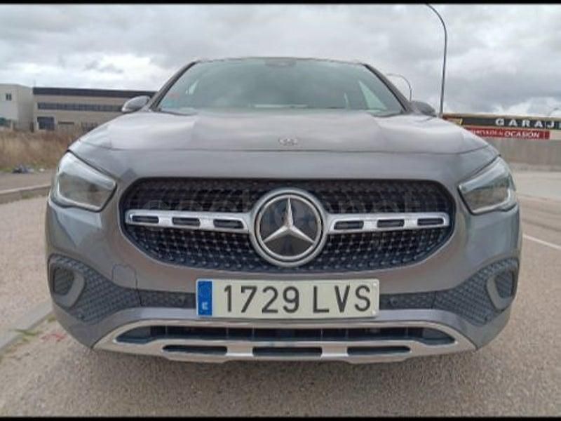 Begagnad Mercedes GLA200 150 HK (110 kW) 2021 Grå SUV
