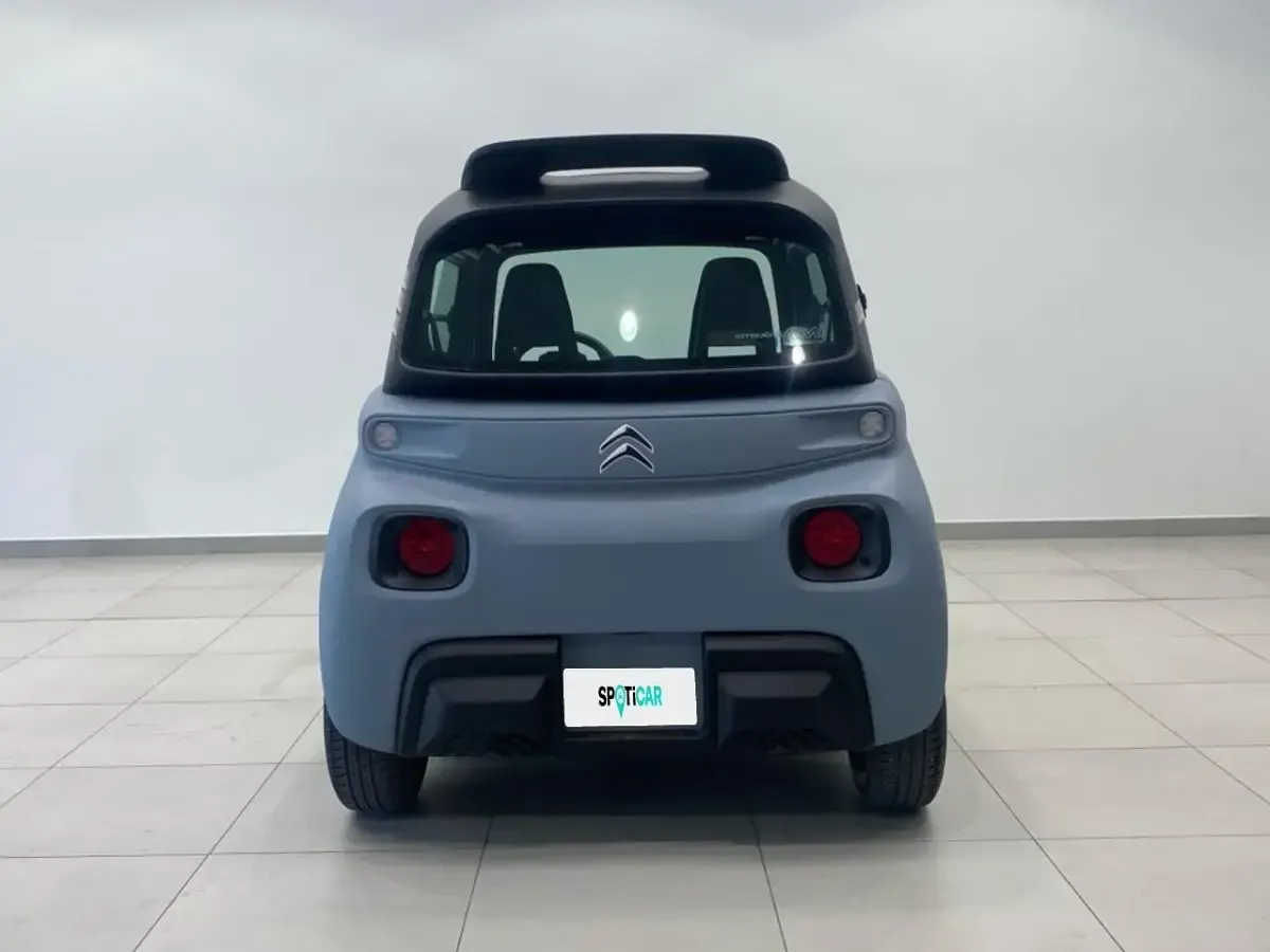 Usado Citroën AMI Tonic 2024 Gris Utilitario
