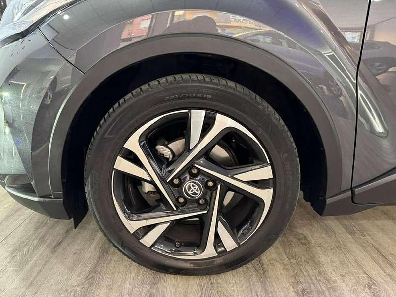 Occasion Toyota C-HR Advance 184 PK (135 kW) 2022 Grijs SUV
