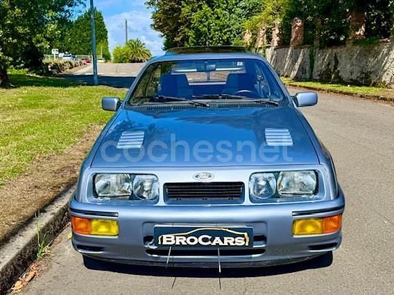 Usado Ford Sierra 204 CV (150 kW) 1988 Azul Berlina