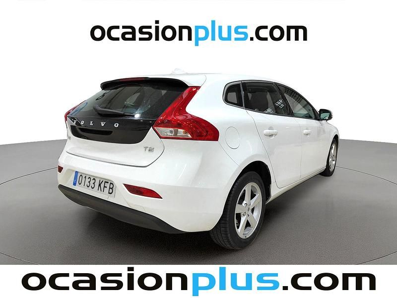 Usado Volvo V40 Kinetic 122 CV (89 kW) 2017 Blanco Utilitario