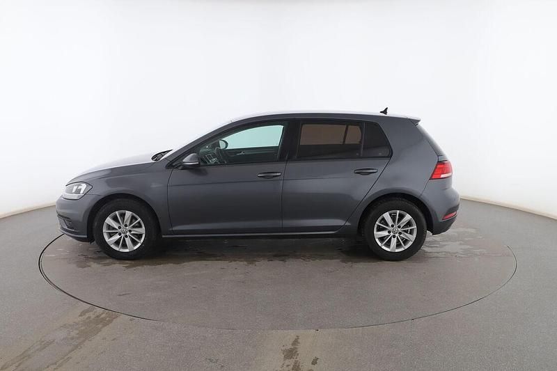 Usado VW Golf VII 116 CV (85 kW) 2019 Gris Utilitario