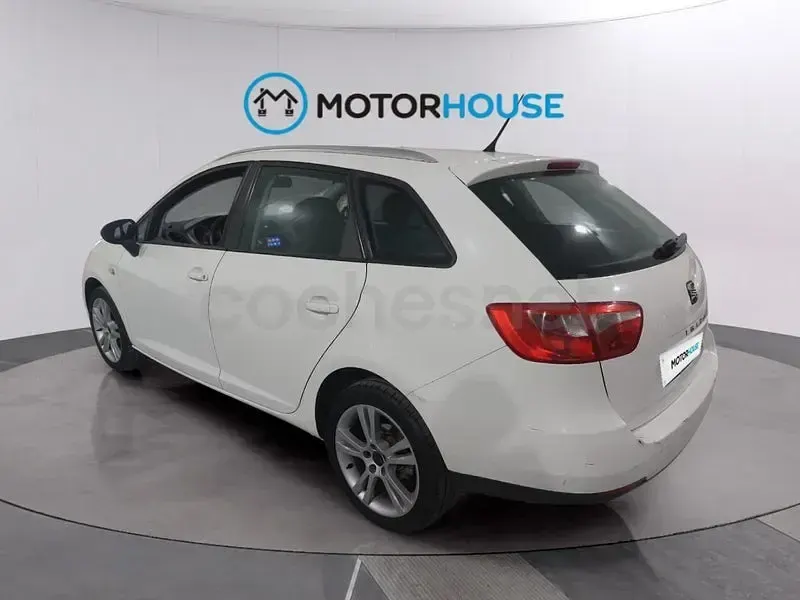 Usado Seat Ibiza ST Style 85 CV (62 kW) 2011 Blanco Familiar