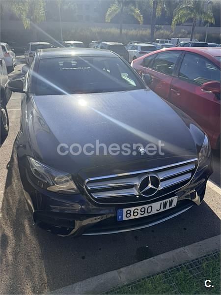 Usado Mercedes E220 194 CV (142 kW) 2017 Azul Berlina
