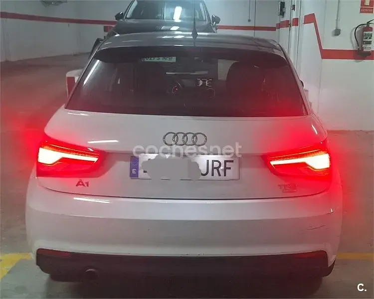 Usado Audi A1 Sportback 95 CV (69 kW) 2016 Blanco Utilitario