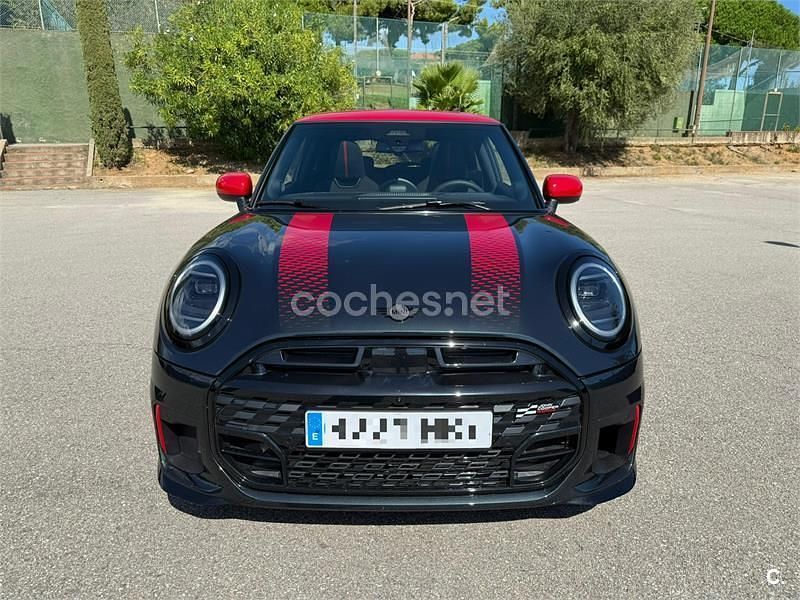 Usado Mini John Cooper Works 231 CV (169 kW) 2025 Gris / plata Utilitario