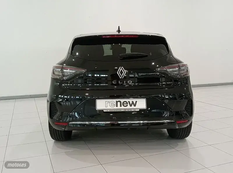 Usado Renault Clio V Techno 145 CV (106 kW) 2025 Negro Berlina