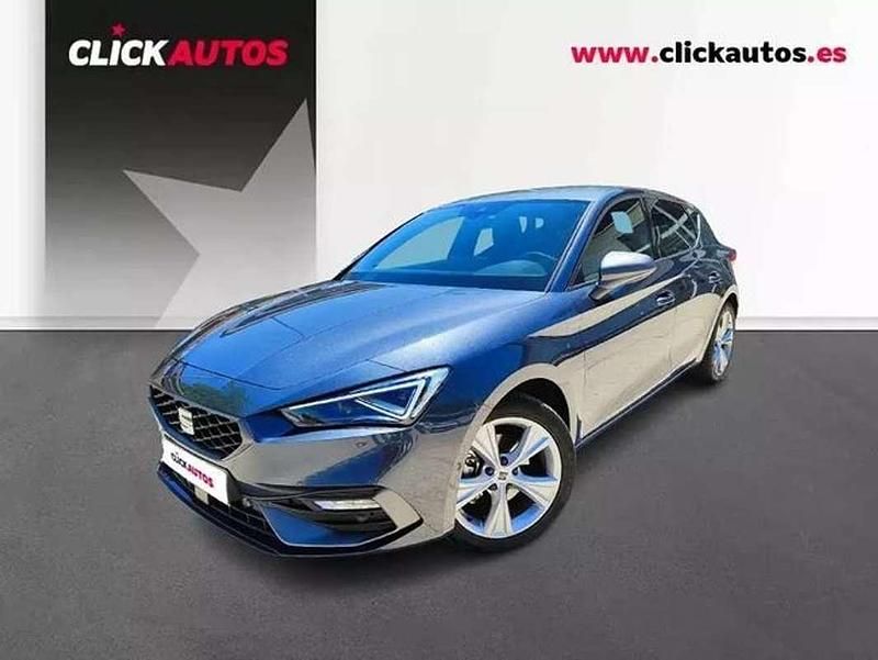 Usado Seat Leon FR 151 CV (111 kW) 2025 Gris Utilitario