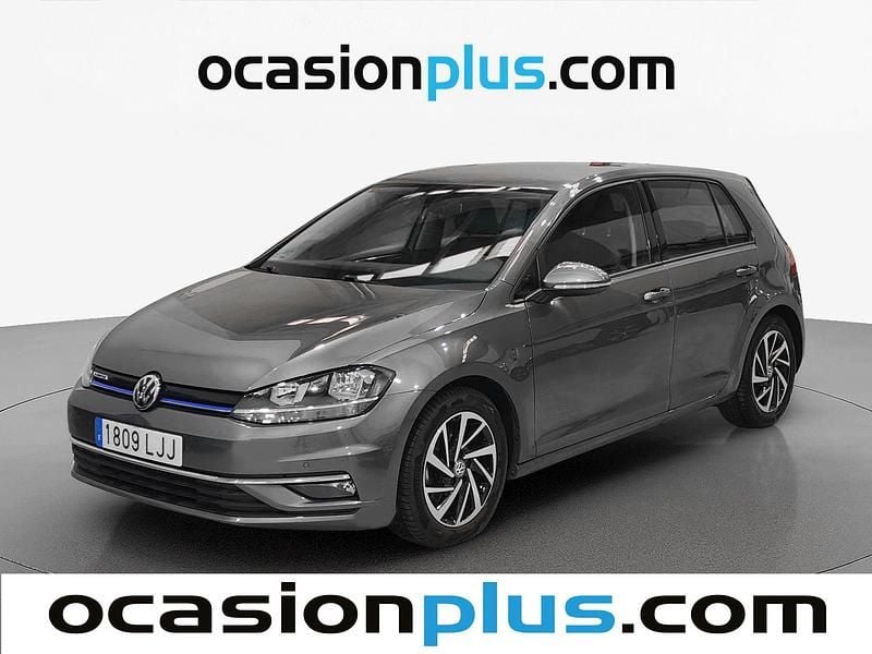Usado VW Golf VII Advance 131 CV (96 kW) 2019 Gris Utilitario