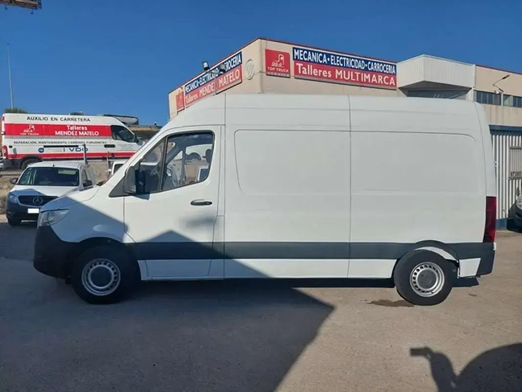 Usado Mercedes Sprinter 114 CV (83 kW) 2019 Blanco Van