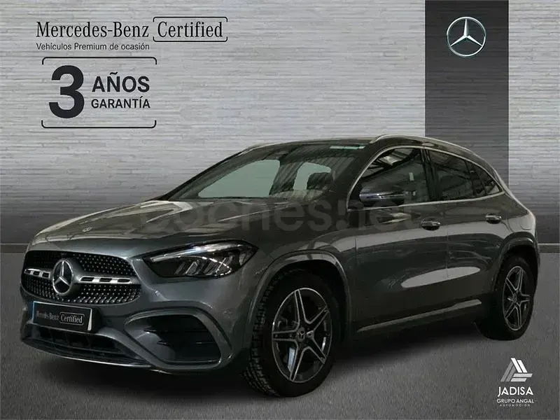 Usado Mercedes GLA200 150 CV (110 kW) 2025 Gris / plata SUV