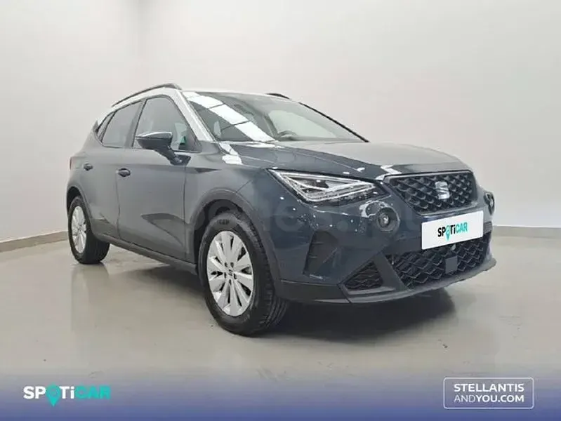 Usado Seat Arona Style 115 CV (84 kW) 2025 Azul SUV