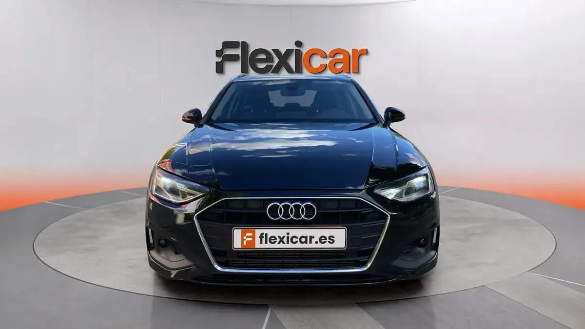 Usado Audi A4 Advanced Plus 150 CV (110 kW) 2023 Negro Familiar