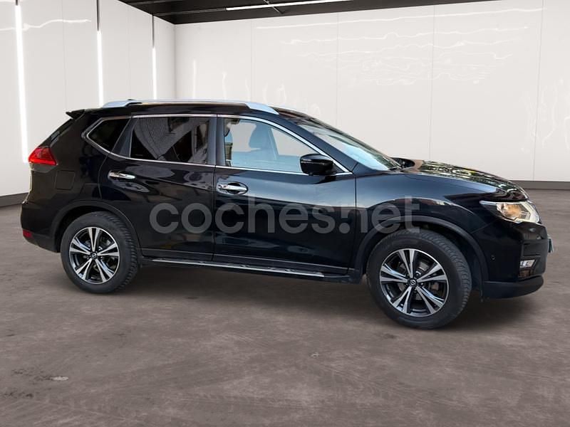 Usado Nissan X-Trail N-Connecta 130 CV (95 kW) 2018 Negro SUV