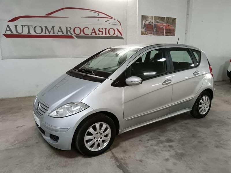 Gris Usado 2010 Mercedes A180 Elegance Utilitario | 6890 € (Precio justo) - Imagen 1/4