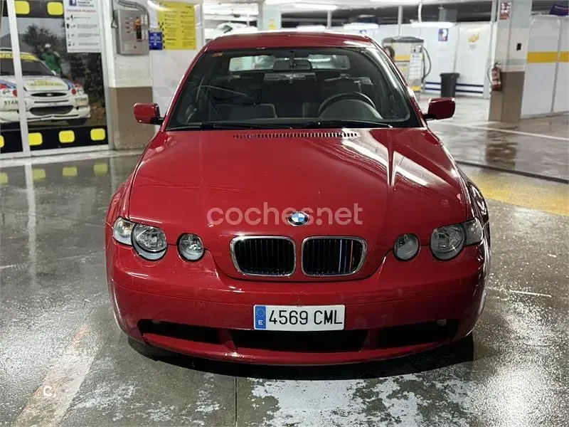 Usado BMW 320 150 CV (110 kW) 2003 Rojo Berlina