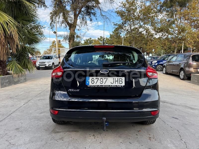 Usado Ford Focus Sport 125 CV (91 kW) 2015 Negro Berlina