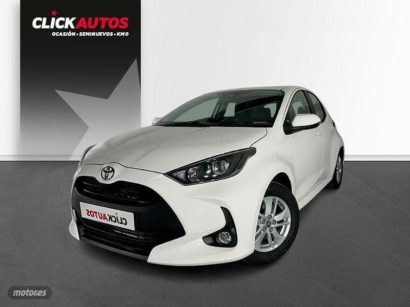 Blanco Usado 2024 Toyota Yaris Hybrid Business Edition Berlina | 20.200 € (Buen precio) - Imagen 1/4