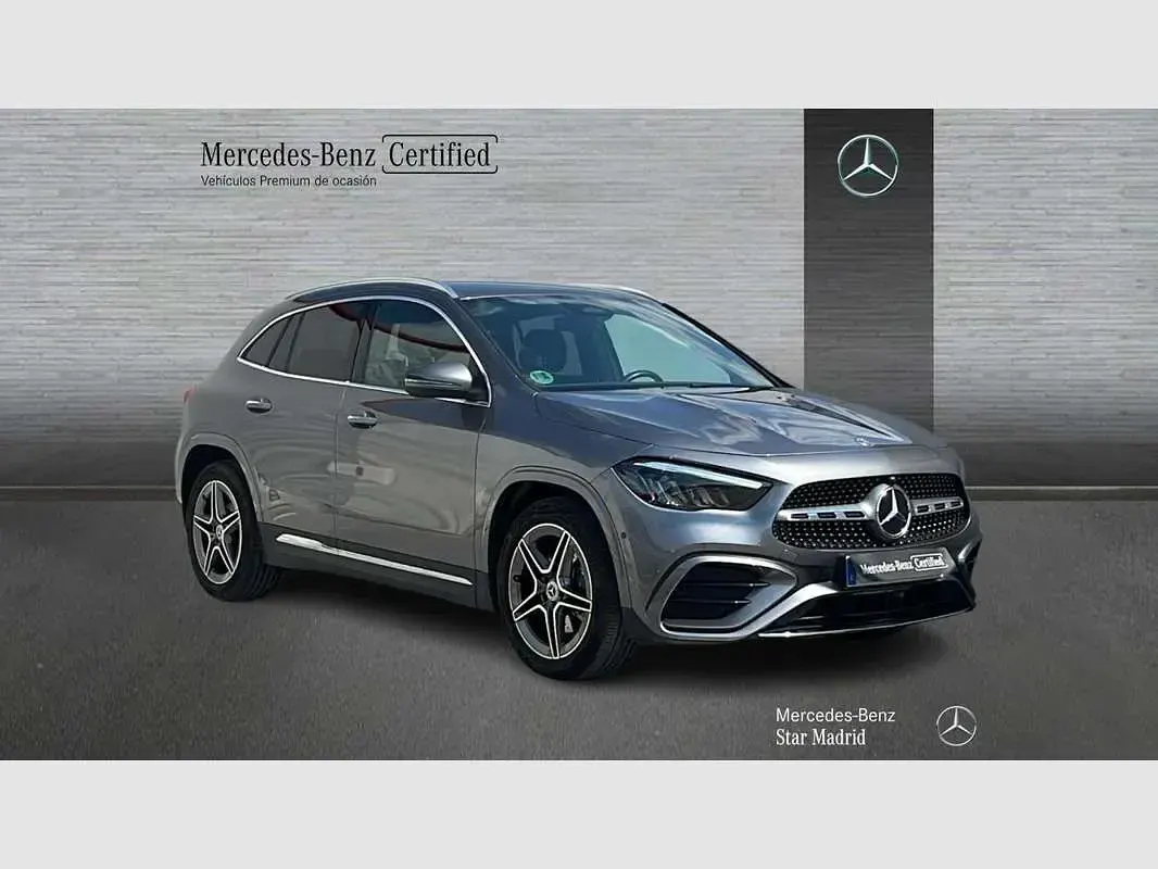 Usado Mercedes GLA200 150 CV (110 kW) 2025 SUV