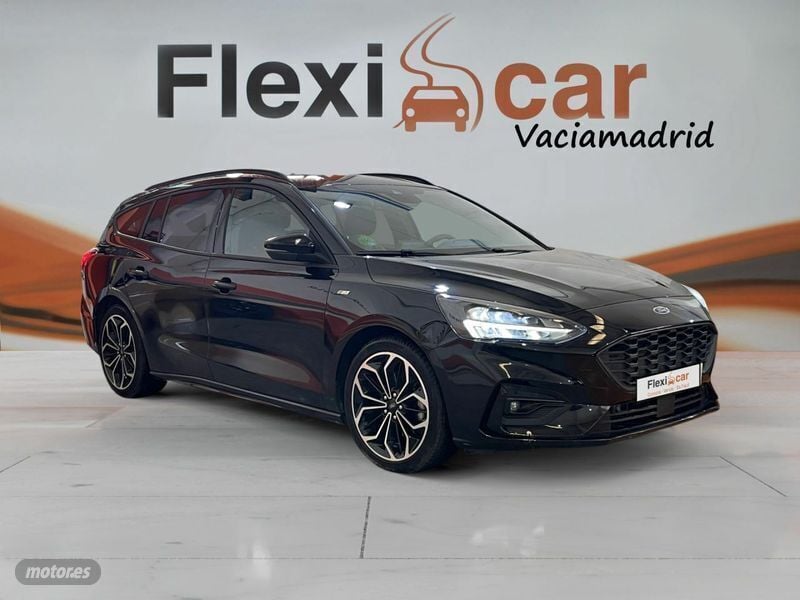 Negro Usado 2021 Ford Focus ST-Line Familiar | 18.890 € (Precio justo) - Imagen 1/4