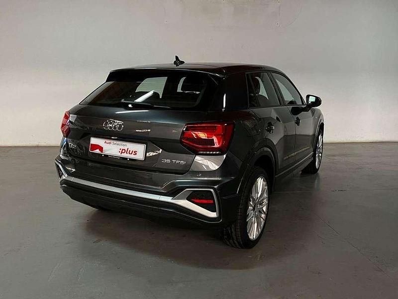 Usado Audi Q2 150 CV (110 kW) 2025 Gris SUV