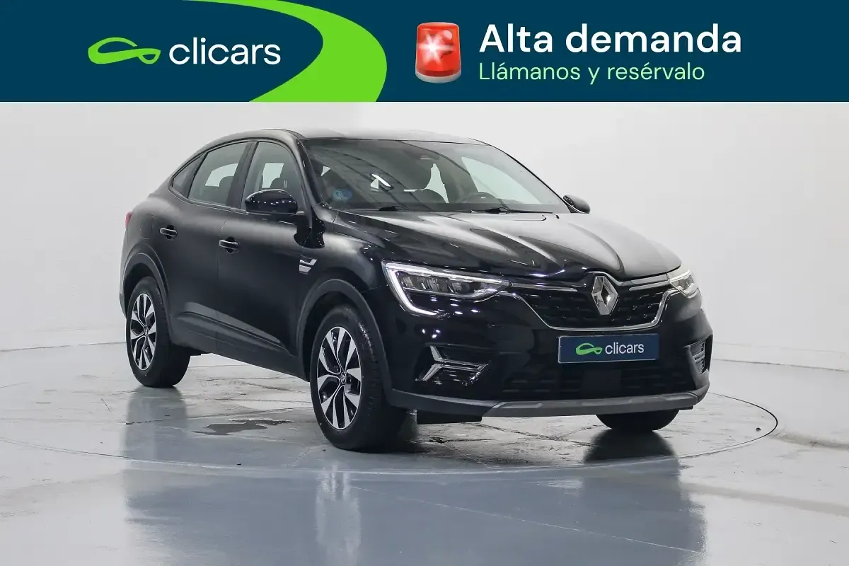 Usado Renault Arkana Intens 94 CV (69 kW) 2022 Negro SUV
