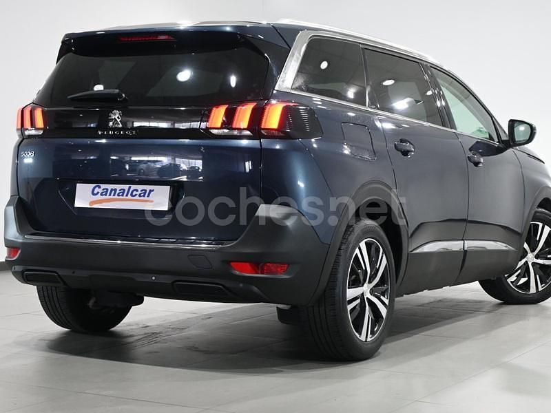 Usado Peugeot 5008 Allure 130 CV (95 kW) 2018 Azul SUV