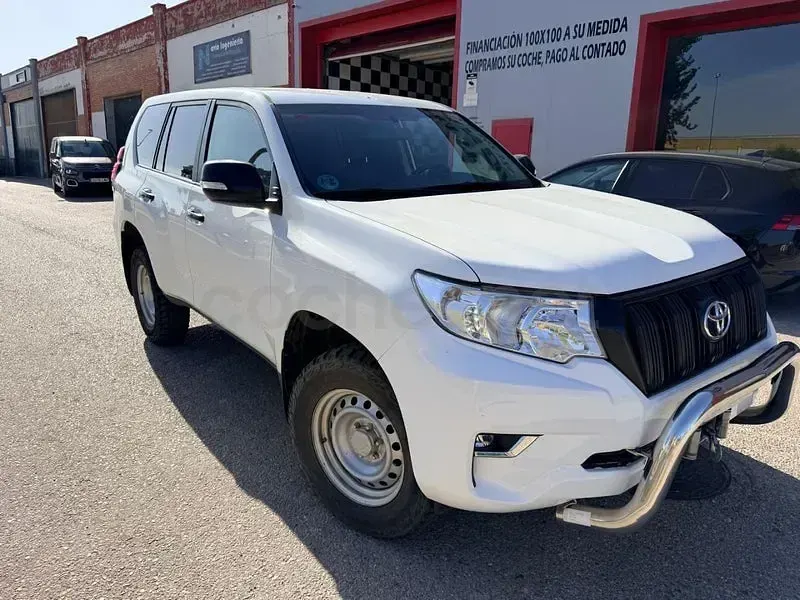 Usado Toyota Land Cruiser 204 CV (150 kW) 2022 Blanco SUV