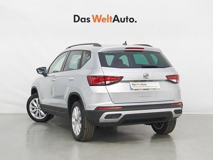 Gris plata Usado 2024 Seat Ateca Style SUV | 27.900 € (Precio justo) - Imagen 1/4