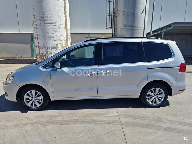 Usado VW Sharan Sport 140 CV (102 kW) 2011 Gris / plata Monovolumen