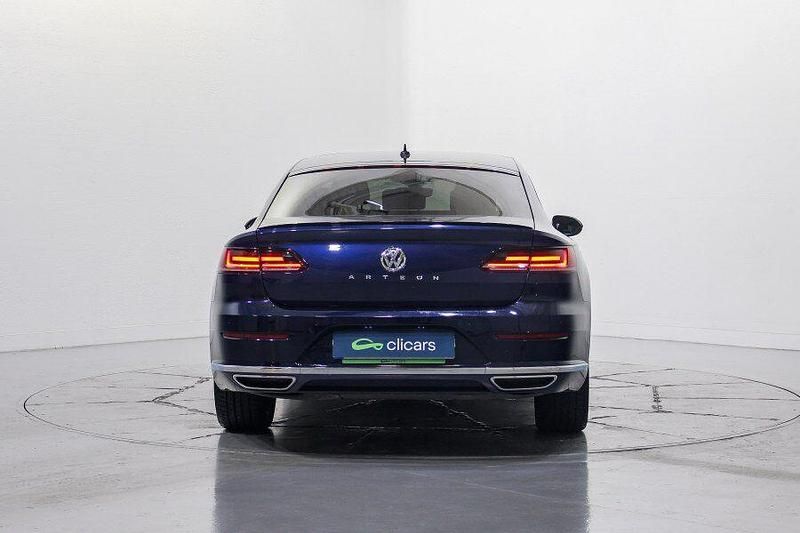 Usado VW Arteon R-line 150 CV (110 kW) 2018 Azul Berlina