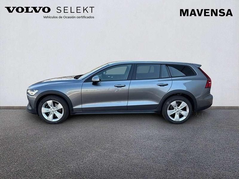 Usado Volvo V60 CC 197 CV (144 kW) 2021 Gris Familiar