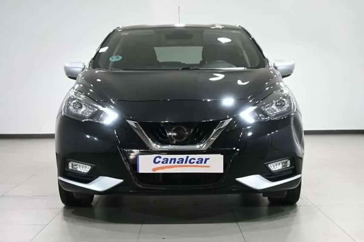 Usado Nissan Micra 92 CV (67 kW) 2021 Negro Utilitario