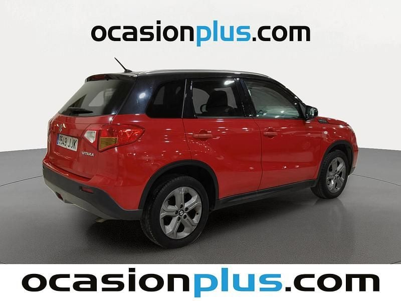 Usado Suzuki Vitara 120 CV (88 kW) 2015 Rojo SUV