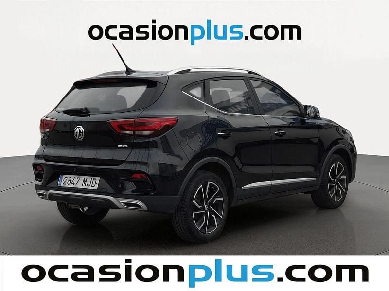Usado MG ZS Luxury 111 CV (81 kW) 2023 Negro SUV