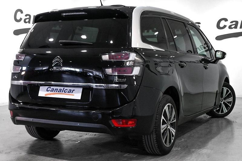 Usado Citroën Grand C4 Picasso Feel 130 CV (95 kW) 2016 Negro Monovolumen