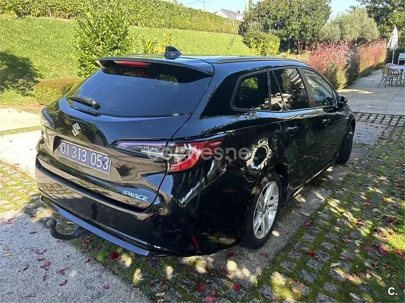 Usado Suzuki Swace GLX 122 CV (89 kW) 2022 Negro Familiar