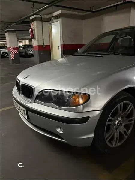 Usado BMW 318 118 CV (86 kW) 2002 Gris / plata Berlina