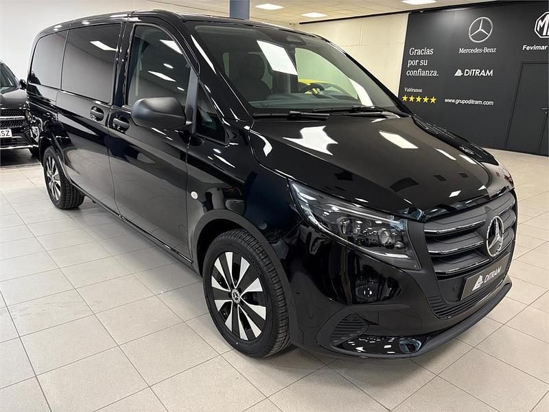 Nuevo Mercedes Vito 163 CV (119 kW) 2025 Negro Van
