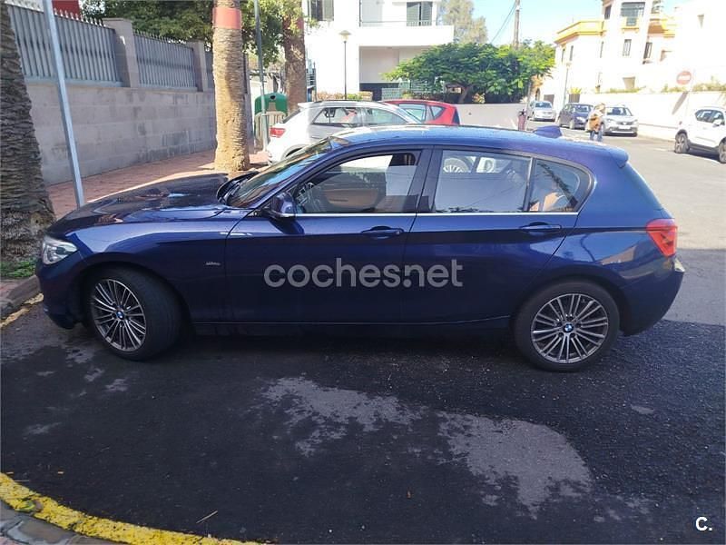 Azul Usado 2018 BMW 118 Utilitario | 21.500 € (Un poco caro) - Imagen 1/4