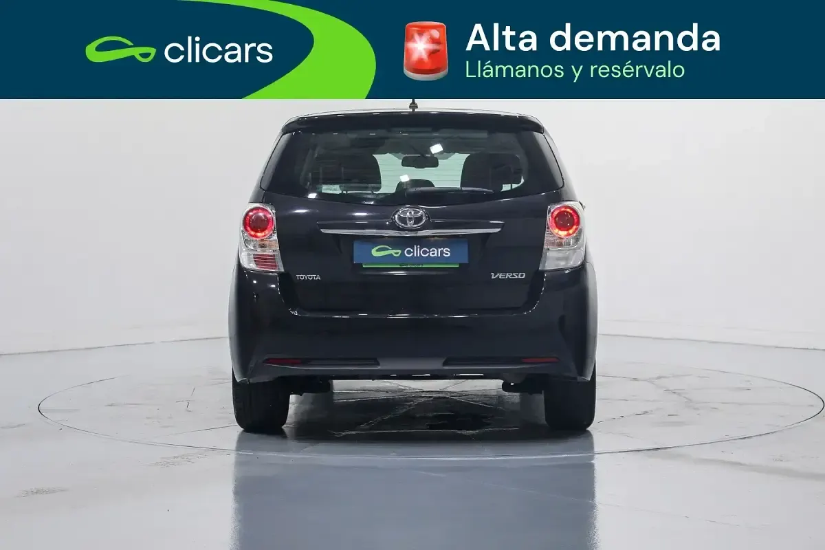 Usado Toyota Verso Comfort 124 CV (91 kW) 2014 Negro Monovolumen